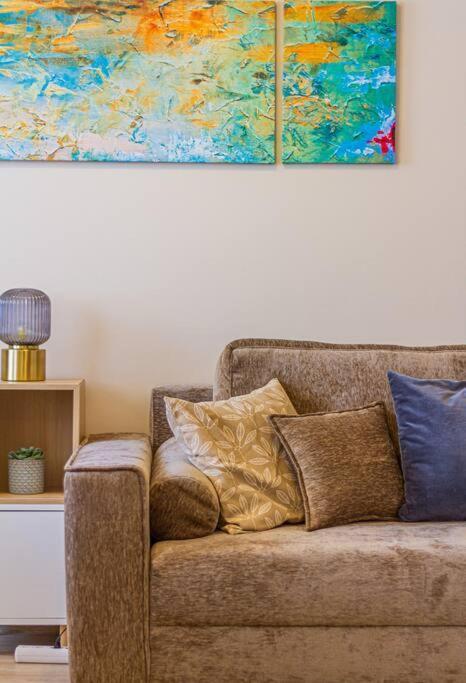 Roomy Apartment 80Sqm At City Center Free Parking Space, Ac & Balcony Budapest Esterno foto