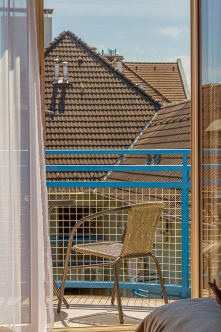 Roomy Apartment 80Sqm At City Center Free Parking Space, Ac & Balcony Budapest Esterno foto