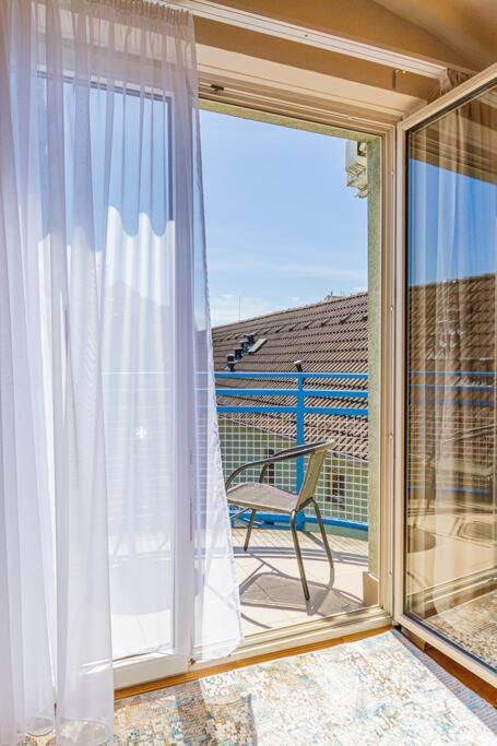 Roomy Apartment 80Sqm At City Center Free Parking Space, Ac & Balcony Budapest Esterno foto